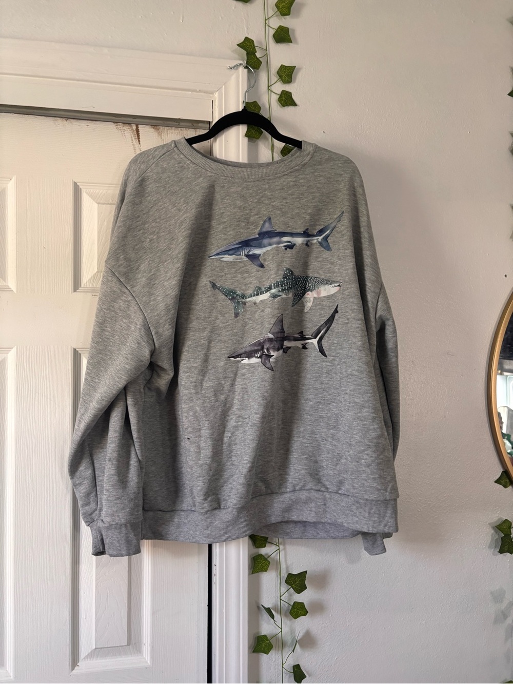 Gray women’s Shark Graphic Sweatshirt